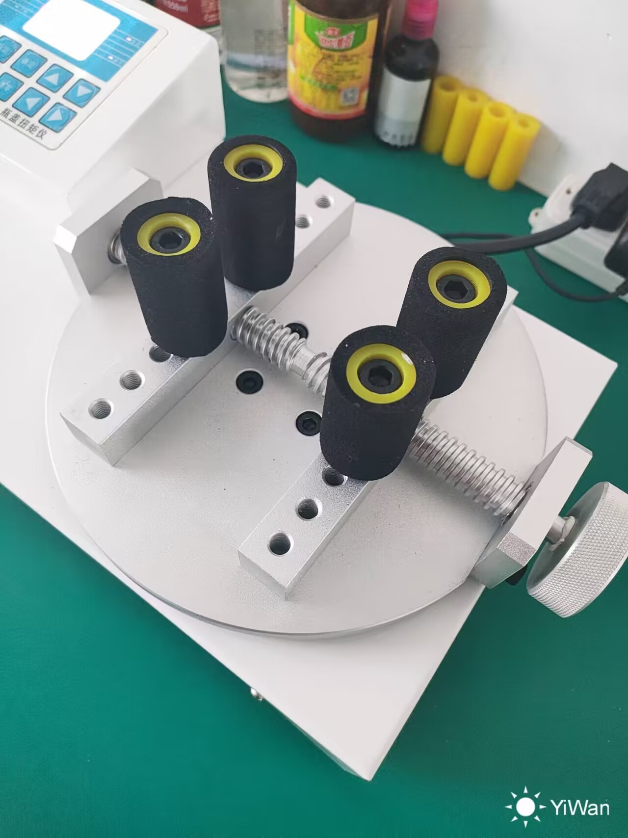 ��װƿ��Ť���ⶨ��